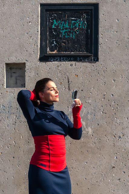 Kleid SMARTA, Nierenwärmer und Stulpen SUPERWOMAN